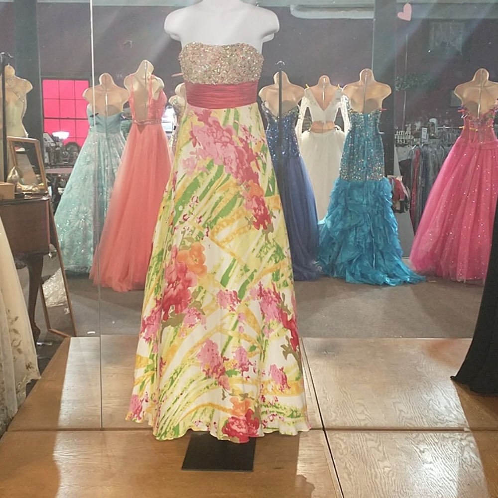 Prom dress